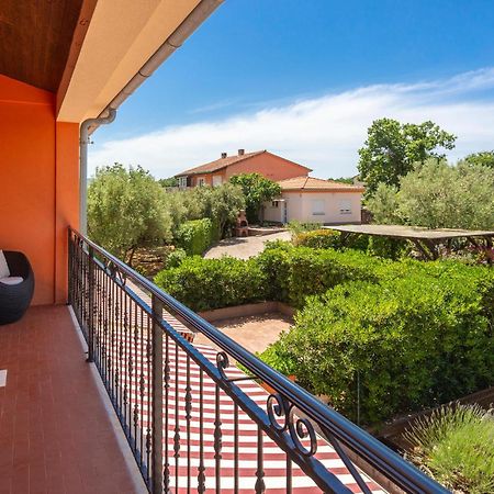 Nice Home In Risika With House Sea View エクステリア 写真